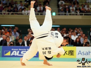 平成30年全日本柔道選手権、熊代佑輔が石川竜多から袖釣込腰「一本」。