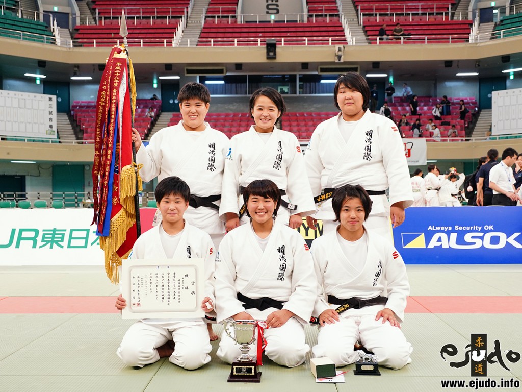 2019年度全日本学生柔道優勝大会(女子28回)、女子3人制優勝の明治国際医療大