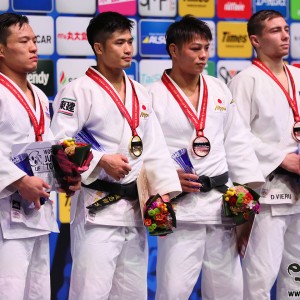 東京世界柔道選手権2019男子66kg級メダリスト。左から2位のキム・リマン、優勝の丸山城志郎、第3位の阿部一二三とデニス・ヴィエル