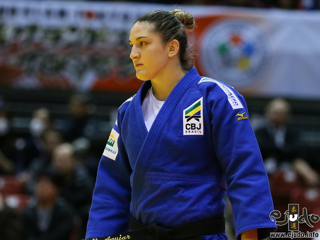 マイラ・アギアール AGUIAR Mayra