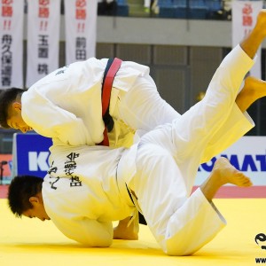 90kg級決勝、村尾三四郎がベイカー茉秋から左内股「技有」