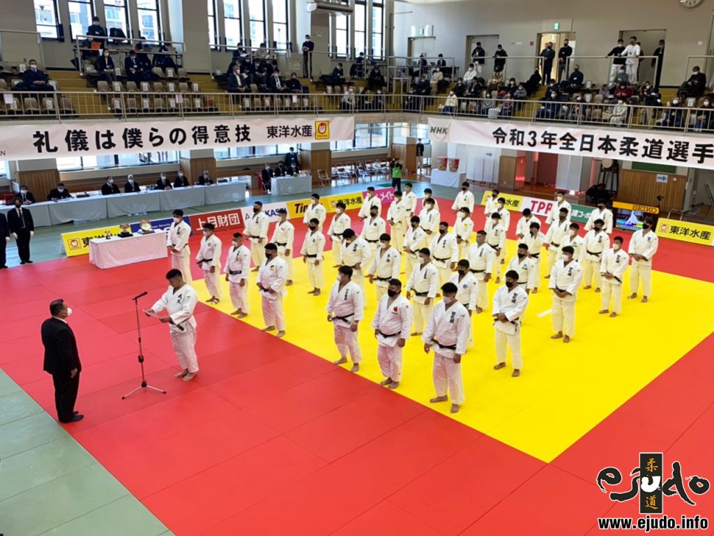 開会式、選手宣誓は熊代佑輔(東京・国際武道大教)選手。