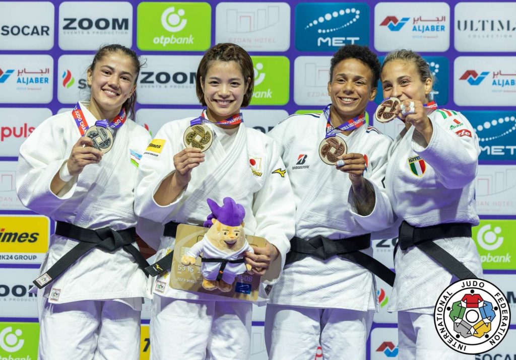 women judo competition