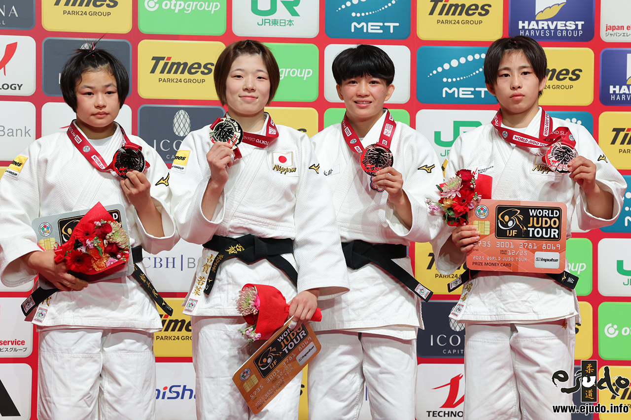 -48kg Medalists. From left, YOSHINO, Sachiyo, KOGA, Wakana, LIN, Chen-Hao, HARADA, Mizuki.