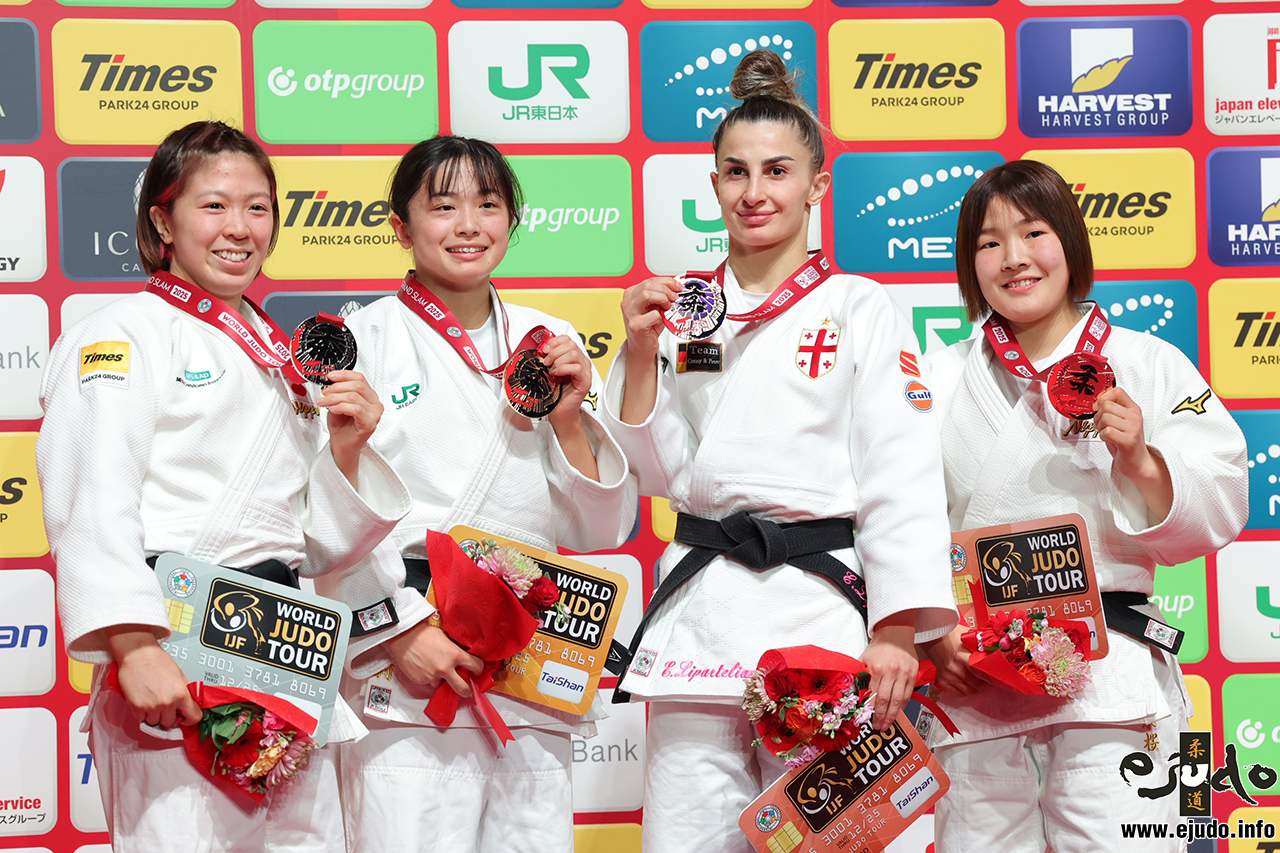 -57kg Medalists. From left, TAMAOKI, Momo, OMORI, Akari, LIPARTELIANI, Eteri, SHIRAKANE, Mio.