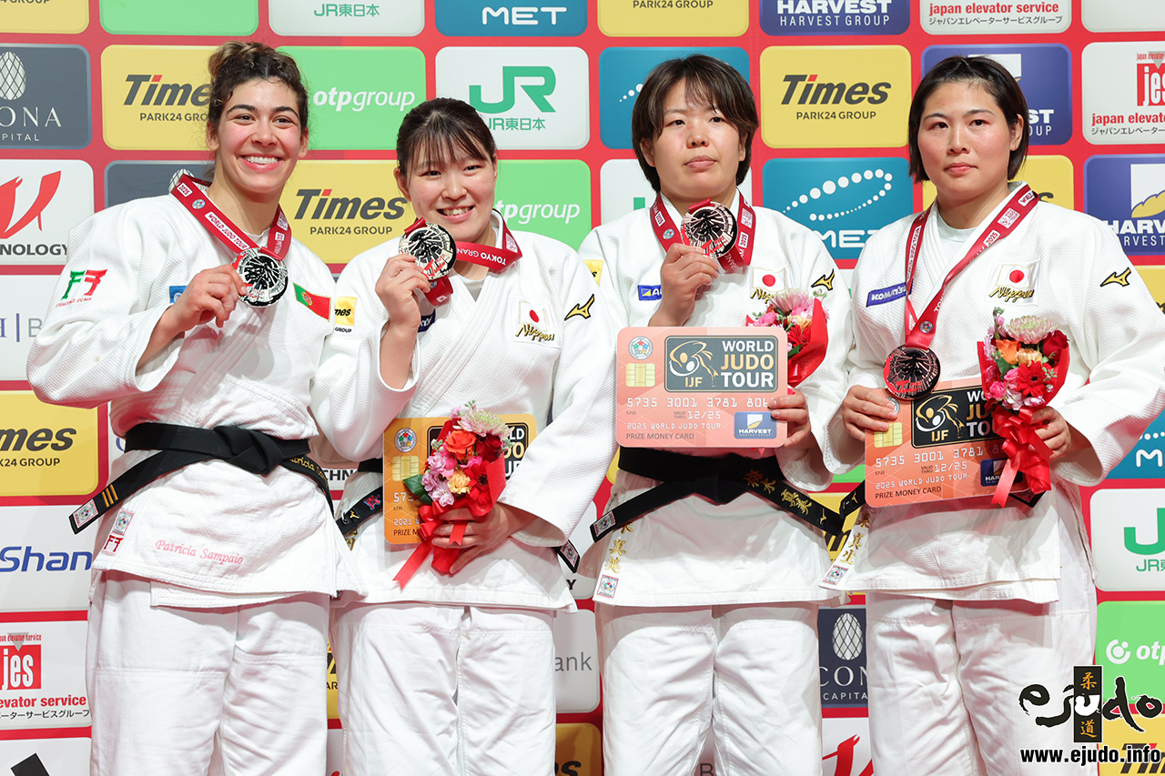 -78kg Medalists. From left, SAMPAIO, Patricia, IKEDA, Kurena, UMEKI, Mami, IZUMI, Mao.