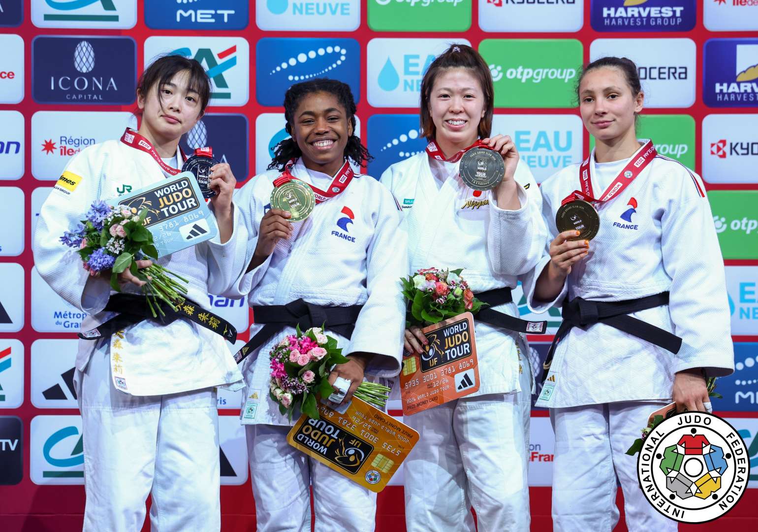 -57kg Medalists. From left, OMORI, Akari, CYSIQUE, Sarah Leonie, TAMAOKI, Momo, MOKDAR, Faiza.