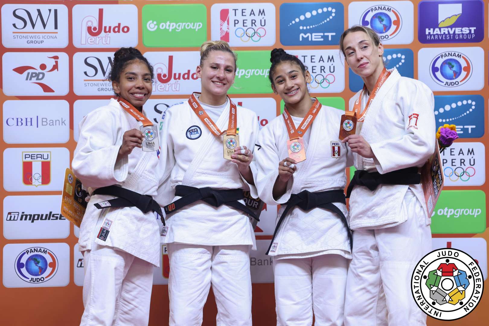 -52kg Medalists. From left, ECHEVARRIA, Francine, RODRIGUES, Rafaela, RIVAS, Driulys, TOPOLOVEC, Tihea.