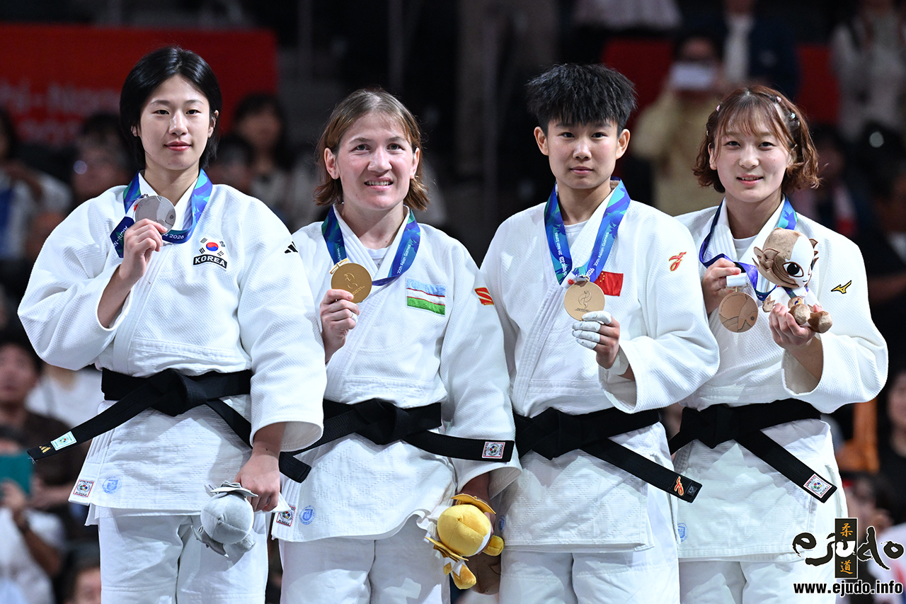 -52kg Medalists. From left, JANG, Seyun, KADAMBOEVA, Sita, XU, Aoyu, FUJISHIRO, Kokoro.