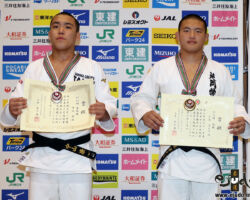 90kg級上位入賞者。左から準優勝の中山康、優勝の戸髙淳之介。