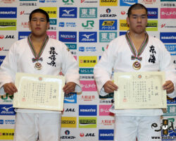 90kg超級上位入賞者。左から準優勝のグリーンカラニ海斗、優勝の菅原光輝