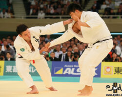 ウルフアロンと小川雄勢による準決勝。