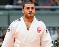 <strong>グラム・ツシシヴィリ<br>
TUSHISHVILI Guram</strong><br>
24歳 1995/2/5<br>
WR:1位<br>
組み手:左組み<br>
得意技:左袖釣込腰、右袖釣込腰、左背負投、右払釣込足、右送足払<br>
使用技:右背負投、左一本背負投、右一本背負投、左大外刈、右大外刈、左内股、左払腰、左腰車<br>
<i class="fas fa-external-link-alt"></i> <u>続きを読む</u> グラム・ツシシヴィリ TUSHISHVILI Guram