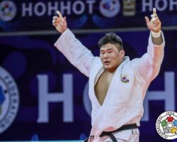 <strong>キム・ミンジョン<br>
KIM Minjong</strong><br>
18歳 2000/9/1<br>
WR:34位<br>
組み手:左組み<br>
得意技:左背負投、肩車<br>
使用技:左内股、左一本背負投、左袖釣込腰<br>
<i class="fas fa-external-link-alt"></i> <u>続きを読む</u> キム・ミンジョン KIM Minjong