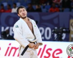 <strong>シャラフディン・ルトフィラエフ (UZB)<br>
LUTFILLAEV Sharafuddin</strong><br>
28歳 1990/9/9<br>
WR:7位<br>
組み手:左組み<br>
得意技:左内股、左小外掛<br>
使用技:右内股(やぐら投げ)、左大内刈、左小外刈、左小内刈、左大外刈、右袖釣込腰<br>
<i class="fas fa-external-link-alt"></i> <u>続きを読む</u> シャラフディン・ルトフィラエフ LUTFILLAEV Sharafuddin