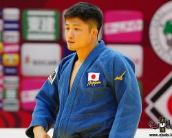 <strong>丸山城志郎 (JPN)<br>
MARUYAMA Joshiro</strong><br>
26歳 1993/8/11<br>
WR:2位<br>
組み手:左組み<br>
得意技:左内股、右袖釣込腰、内股<br>
使用技:左袖釣込腰、左腰車、左体落、左大外刈、左小内巻込<br>
<i class="fas fa-external-link-alt"></i> <u>続きを読む</u> 丸山城志郎 MARUYAMA Joshiro (JPN)