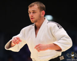 <strong>ミハイル・プルヤエフ (RUS)<br>
PULIAEV Mikhail</strong><br>
32歳 1987/6/22<br>
WR:12位<br>
組み手:左組み<br>
得意技:左背負投<br>
使用技:左大外刈、右一本背負投、左小外刈、左大内刈、谷落、浮落、肩車<br>
<i class="fas fa-external-link-alt"></i> <u>続きを読む</u> ミハイル・プルヤエフ PULIAEV Mikhail (RUS)