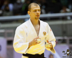 <strong>デニス・イアルツェフ (RUS)<br>
IARTCEV Denis</strong><br>
28歳 1990/9/18<br>
WR:12位<br>組み手:右組み<br>
得意技:右出足払、右横掛、左支釣込足<br>
使用技:左出足払、右小外刈、左払釣込足、右小外掛、右足車、右内股、浮落、大外刈、膝車、右大内刈<br>
<i class="fas fa-external-link-alt"></i> <u>続きを読む</u> デニス・イアルツェフ IARTCEV Denis (RUS)