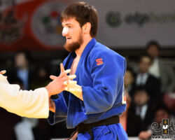 <strong>ムサ・モグシコフ (RUS)<br>
MOGUSHIKOV Musa</strong><br>
31歳 1988/2/6<br>
WR:14位<br>組み手:左組み<br>
得意技:左小内刈<br>
使用技:隅返、浮技、抱分、帯取返、引込返、裏投、左小外刈、左小外掛、左内股、左背負投、隅落<br>
<i class="fas fa-external-link-alt"></i> <u>続きを読む</u> ムサ・モグシコフ MOGUSHIKOV Musa (RUS)