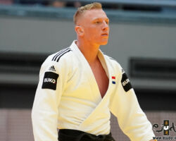 <strong>フランク・デヴィト<br>
DE WIT Frank</strong><br>
23歳 1996/2/13<br>
WR:3位<br>
組み手:右組み<br>
得意技:帯取返、右小外掛<br>
使用技:右大内刈、右小内刈、右内股、巴投、右小内巻込<br>
<i class="fas fa-external-link-alt"></i> <u>続きを読む</u> フランク・デヴィト DE WIT Frank