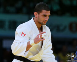 <strong>イヴァイロ・イヴァノフ<br>
IVANOV Ivaylo</strong><br>
25歳 1994/7/20<br>
WR:8位<br>
組み手:右組み<br>
得意技:右背負投、帯取返、隅返<br>
使用技:右外巻込、右釣腰、右払巻込、右大内刈、右大外刈、右腰車、右内股、内股透<br>
<i class="fas fa-external-link-alt"></i> <u>続きを読む</u> イヴァイロ・イヴァノフ IVANOV Ivaylo