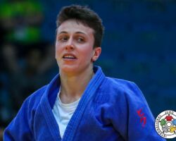 <strong>エヴェリン・チョップ (SUI)<br>
TSCHOPP Evelyne</strong><br>
28歳 1991/6/19<br>
WR:9位<br>
組み手:左組み<br>
得意技:左内股、隅落<br>
使用技:左大内刈、左払腰、左大内刈、左体落、右釣込腰<br>
<i class="fas fa-external-link-alt"></i> <u>続きを読む</u> エヴェリン・チョップ TSCHOPP Evelyne (SUI)