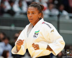 <strong>ラファエラ・シウバ<br>
SILVA Rafaela</strong><br>
27歳 1992/4/24 <br>
WR:4位 <br>
組み手:左組み<br>
得意技:左出足払、左小外刈、寝技<br>
使用技:左払腰、左内股、左小外掛、隅返、肩車、隅落、谷落<br>
寝技得意技術:腕挫十字固<br>
<i class="fas fa-external-link-alt"></i> <u>続きを読む</u> ラファエラ・シウバ SILVA Rafaela