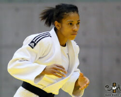 <strong>ミリアム・ローパー<br>
ROPER Miryam</strong><br>
37歳 1982/6/26<br>
WR:17位 <br>
組み手:右組み<br>
得意技:右小外掛、右小外刈<br>
使用技:隅返、浮落、隅落、谷落<br>
<i class="fas fa-external-link-alt"></i> <u>続きを読む</u> ミリアム・ローパー ROPER Miryam