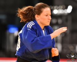 <strong>カトリン・ウンターヴルツァハー<br>
UNTERWURZACHER Kathrin</strong><br>
27歳 1992/6/5<br>
WR:27位 <br>
組み手:左組み<br>
得意技:左小外掛、左釣込腰、左大内刈<br>
使用技:左大外刈、左内股、左小内刈、左小外掛、谷落、隅落、浮落、横掛、横落、裏投<br>
<i class="fas fa-external-link-alt"></i> <u>続きを読む</u> カトリン・ウンターヴルツァハー UNTERWURZACHER Kathrin