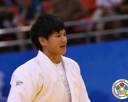 <strong>ヤン・ジュインシア<br>
YANG Junxia</strong><br>
30歳 1989/3/2<br>
WR:62位 <br>
組み手:右組み<br>
得意技:寝技、左一本背負投、左大外刈(一本大外)<br>
使用技:右大内刈、隅返、巴投<br>
寝技得意技術:腹包み、舟久保固め<br>
<i class="fas fa-external-link-alt"></i> <u>続きを読む</u> ヤン・ジュインシア YANG Junxia