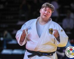 <strong>ヤスミン・クルブス<br>
KUELBS Jasmin</strong><br>
27歳 1991/11/7<br>
WR:21位<br>
組み手:左組み<br>
得意技:左支釣込足、左膝車<br>
使用技:左払腰、左払巻込、左小外刈、左内股<br>
<i class="fas fa-external-link-alt"></i> <u>続きを読む</u> ヤスミン・クルブス KUELBS Jasmin