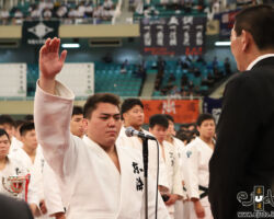選手宣誓は東海大の主将・太田彪雅が務めた