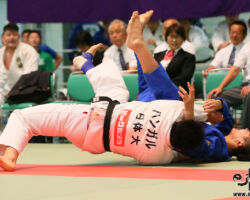 3回戦、日本体育大の先鋒オドバートルハンガルが日本大・奥田將人から裏投「一本」