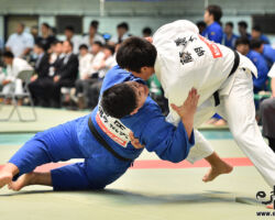 3回戦、明治大の先鋒藤鷹裕大が國學院大・兼原潤から浮落「技有」
