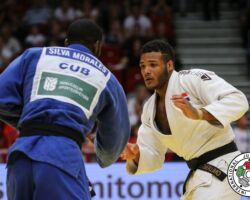 <strong>ロベルト・フロレンティーノ(ドミニカ)<br>
FLORENTINO Robert</strong><br>
24歳 1997/5/15<br>
WR:29.位 組み手:左組み<br>
得意技:左背負投、隅返、引込返<br>
使用技:左大内刈、裏投、左小外刈、左小外掛、左釣腰、左内股、左内股(やぐら投げ)谷落、浮落、隅落<br>
<i class="fas fa-external-link-alt"></i> <u>続きを読む</u> ロベルト・フロレンティーノ(ドミニカ) FLORENTINO Robert