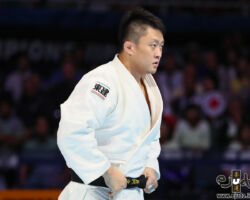 <strong>原沢久喜(百五銀行)<br>
HARASAWA Hisayoshi</strong><br>
28歳 1992/7/3<br>
WR:2位 組み手:右組み<br>
得意技:右内股、右大外刈、右大内刈<br>
使用技:右小内刈、右小外掛、右小外刈、右体落、右背負投<br>
<i class="fas fa-external-link-alt"></i> <u>続きを読む</u> 原沢久喜(百五銀行) HARASAWA Hisayoshi