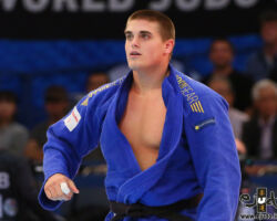 <strong>ステファン・ヘギー(オーストリア)<br>
HEGYI Stephan</strong><br>
22歳 1998/7/25<br>
WR:19位 組み手:左組み<br>
得意技:左体落、左払腰<br>
使用技:左大外刈、左大内刈、左内股<br>
<i class="fas fa-external-link-alt"></i> <u>続きを読む</u> ステファン・ヘギー(オーストリア) HEGYI Stephan