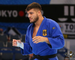 <strong>ヨハネス・フレイ(ドイツ)<br>
FREY Johannes</strong><br>
24歳 1996/11/12<br>
WR:22位 組み手:右組み<br>
得意技:右背負投、右体落<br>
使用技:右一本背負投、右袖釣込腰、右小内刈、道大内刈、右内股、巴投<br>
<i class="fas fa-external-link-alt"></i> <u>続きを読む</u> ヨハネス・フレイ(ドイツ) FREY Johannes