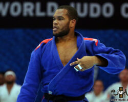 <strong>アンディー・グランダ(キューバ)<br>
GRANDA Andy</strong><br>
29歳 1992/2/4<br>
WR:20位 組み手:左組み<br>
得意技:左大内刈、左体落<br>
使用技:左払腰、左大外刈、左大腰、右袖釣込腰、裏投<br>
<i class="fas fa-external-link-alt"></i> <u>続きを読む</u> アンディー・グランダ(キューバ) GRANDA Andy