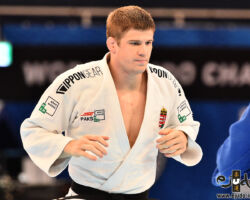 <strong>サーイエニッチ・ミクロス(ハンガリー)<br>
CIRJENICS Miklos</strong><br>
31歳 1990/3/11<br>
WR:32位 組み手:右組み<br>
得意技:右外巻込、右払巻込、右背負投、隅返、寝技<br>
使用技:右払腰、右一本背負投、右小外掛、左小外刈、隅落、谷落、浮落<br>
寝技得意技術:「ボーアンドアローチョーク」。<br>
<i class="fas fa-external-link-alt"></i> <u>続きを読む</u> サーイエニッチ・ミクロス(ハンガリー) CIRJENICS Miklos