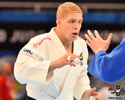 <strong>ラファエル・ブザカリニ(ブラジル)<br>
BUZACARINI Rafael</strong><br>
29歳 1991/10/6<br>
WR:17位 組み手:右組み<br>
得意技:右背負投<br>
使用技:左一本背負投、右袖釣込腰、右大内刈、右出足払<br>
<i class="fas fa-external-link-alt"></i> <u>続きを読む</u> ラファエル・ブザカリニ(ブラジル) BUZACARINI Rafael