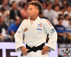 <strong>アモンディーヌ・ブシャー(フランス)<br>
BUCHARD Amandine</strong><br>
24歳 1995/7/12<br>
WR:1位 組み手:右組み<br>
得意技:肩車、横落、右一本背負投、右小内巻込、寝技<br>
使用技:右小外掛、右大外刈、左袖釣込腰、右背負投、谷落<br>
寝技得意技術:「横返し」、「ネクタイチョーク」<br>
<i class="fas fa-external-link-alt"></i> <u>続きを読む</u> アモンディーヌ・ブシャー(フランス) BUCHARD Amandine