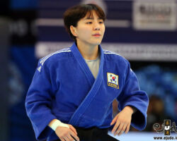 <strong>パク・ダソル(韓国)<br>
PARK Da-Sol</strong><br>
25歳 1996/1/21<br>
WR:21位 組み手:右組み<br>
得意技:右背負投、左一本背負投、左袖釣込腰<br>
使用技:左小内刈、左小内巻込、右小外刈<br>
<i class="fas fa-external-link-alt"></i> <u>続きを読む</u> パク・ダソル(韓国) PARK Da-Sol