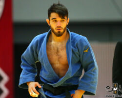 <strong>カラマット・フセイノフ(アゼルバイジャン)<br>
HUSEYNOV Karamat</strong><br>
22歳 1998/8/30<br>
WR:19位 組み手:左組み<br>
得意技:右背負投(韓国背負い)、右背負投<br>
使用技:左袖釣込腰、肩車、横車、隅落、浮落、左大内刈、左内股<br>
<i class="fas fa-external-link-alt"></i> <u>続きを読む</u> カラマット・フセイノフ(アゼルバイジャン) HUSEYNOV Karamat