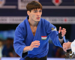 <strong>ソモン・マフマドベコフ(タジキスタン)<br>
MAKHMADBEKOV Somon</strong><br>
22歳 1999/3/24<br>
WR:16位 組み手:左組み<br>
得意技:左内股、左大外刈、右大外刈(一本大外)<br>
使用技:左大内刈、左小内刈、左支釣込足、肩車、内股透、隅落<br>
<i class="fas fa-external-link-alt"></i> <u>続きを読む</u> ソモン・マフマドベコフ(タジキスタン) MAKHMADBEKOV Somon