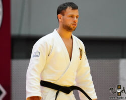 <strong>イゴール・ヴァンドケ(ドイツ)<br>
WANDTKE Igor</strong><br>
30歳 1990/11/3<br>
WR:21位 組み手:右組み<br>
得意技:右一本背負投、右背負投<br>
使用技:隅返、肩車、右大内刈、右小内刈、右小内巻込、内股透、左外巻込、裏投<br>
<i class="fas fa-external-link-alt"></i> <u>続きを読む</u> イゴール・ヴァンドケ(ドイツ) WANDTKE Igor