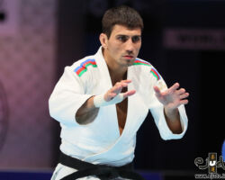 <strong>ルスタン・オルジョフ(アゼルバイジャン)<br>
ORUJOV Rustam</strong><br>
29歳 1991/10/4<br>
WR:2位 組み手:左組み<br>
得意技:左払巻込、左外巻込、左小外掛<br>
使用技:左払腰、左内股、左大外刈、左大内刈、隅返<br>
<i class="fas fa-external-link-alt"></i> <u>続きを読む</u> ルスタン・オルジョフ(アゼルバイジャン) ORUJOV Rustam