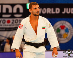 <strong>イヴァイロ・イヴァノフ(ブルガリア)<br>
IVANOV Ivaylo</strong><br>
26歳 1994/7/20<br>
WR:11位 組み手:右組み<br>
得意技:帯取返、隅返、右背負投<br>
使用技:肩車、右外巻込、右小内巻込、右体落、右釣腰、右払巻込、右大内刈、右大外刈、右腰車、右内股、内股透<br>
<i class="fas fa-external-link-alt"></i> <u>続きを読む</u> イヴァイロ・イヴァノフ(ブルガリア) IVANOV Ivaylo