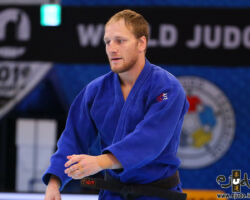 <strong>ロビン・パチェック(スウェーデン)<br>
PACEK Robin</strong><br>
30歳 1991/3/17<br>
WR:28位 組み手:右組み<br>
得意技:隅返、引込返、右体落、右小外刈、横掛<br>
使用技:右小外掛、裏投、右大内刈、右大外刈<br>
<i class="fas fa-external-link-alt"></i> <u>続きを読む</u> ロビン・パチェック(スウェーデン) PACEK Robin