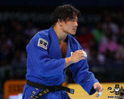 <strong>向翔一郎(ALSOK)<br>
MUKAI Shoichiro</strong><br>
25歳 1996/2/10<br>
WR:12位 組み手:左組み<br>
得意技:左背負投、左小内刈<br>
使用技:左背負投(韓国背負い)、左一本背負投、左内巻込、左袖釣込腰、右袖釣込腰、巴投、左内股、左大外刈、帯取返、左小外掛、左出足払、肩車、左外巻込、左足車、右内股(やぐら投げ)、裏投<br>
<i class="fas fa-external-link-alt"></i> <u>続きを読む</u> 向翔一郎(ALSOK) MUKAI Shoichiro